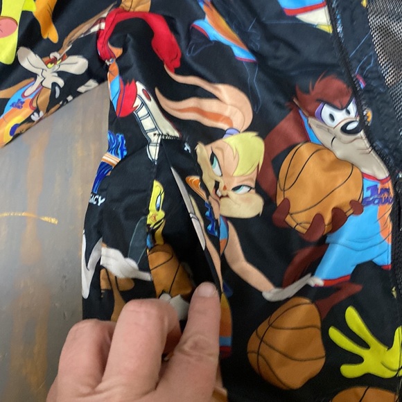 Size 8 space jam jacket (56/5) - Picture 2 of 5